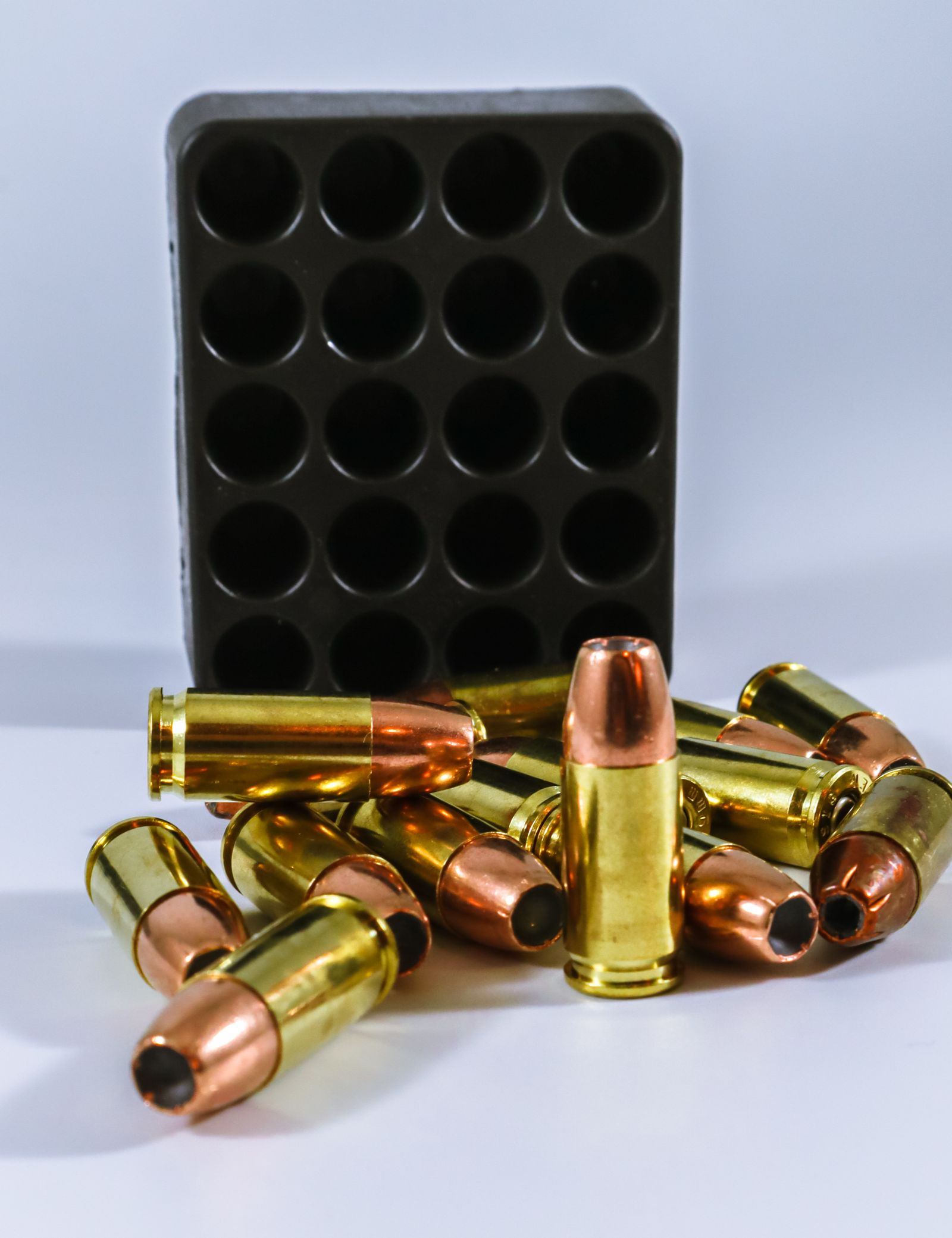 Macro photograph of a single cartridge